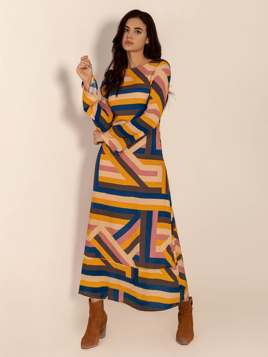 Contrast Round Neck Flare Sleeve Midi Dress - Delanoir