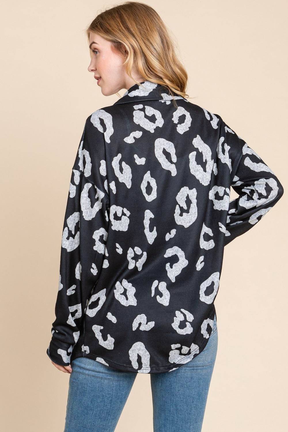 BOMBOM Animal Print Button Up Knit Shacket - Delanoir