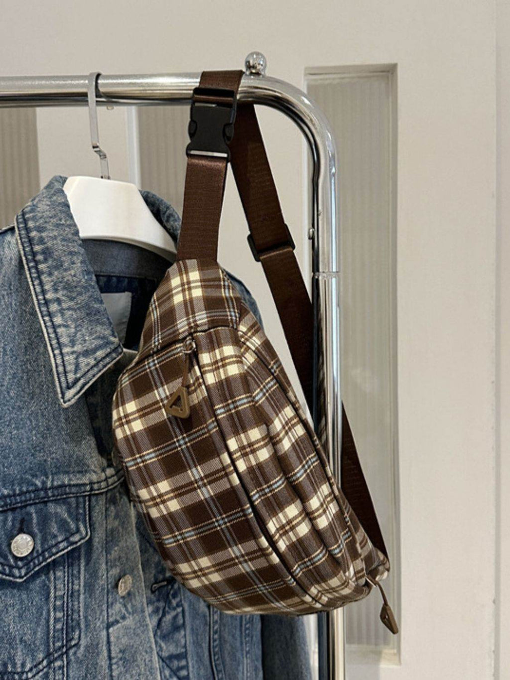 Plaid Adjustable Strap Crossbody Bag - Delanoir