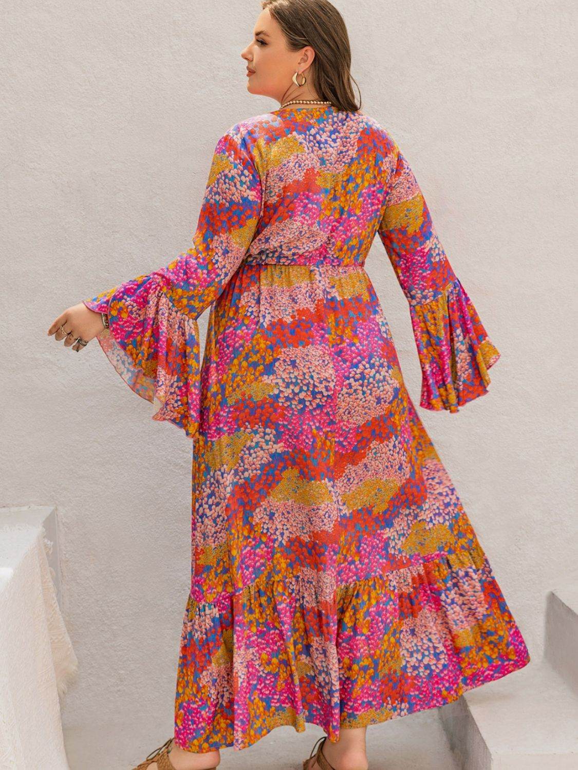 Plus Size Printed V-Neck Long Sleeve Maxi Dress - Delanoir