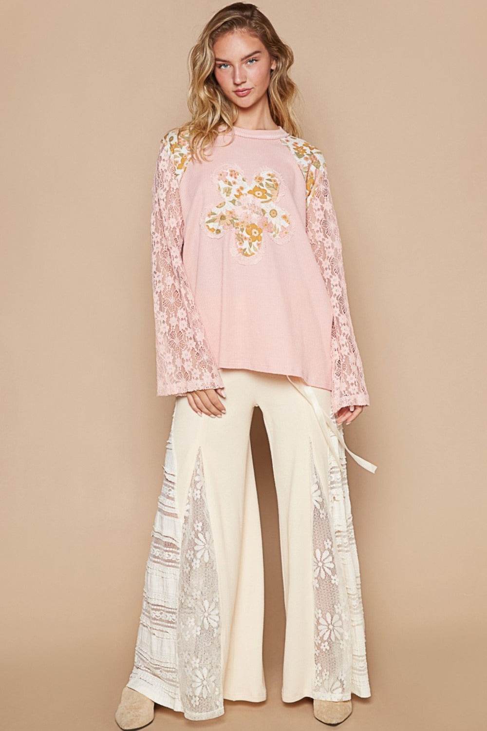 POL Flower Patch Lace Sleeve Knit Top - Delanoir