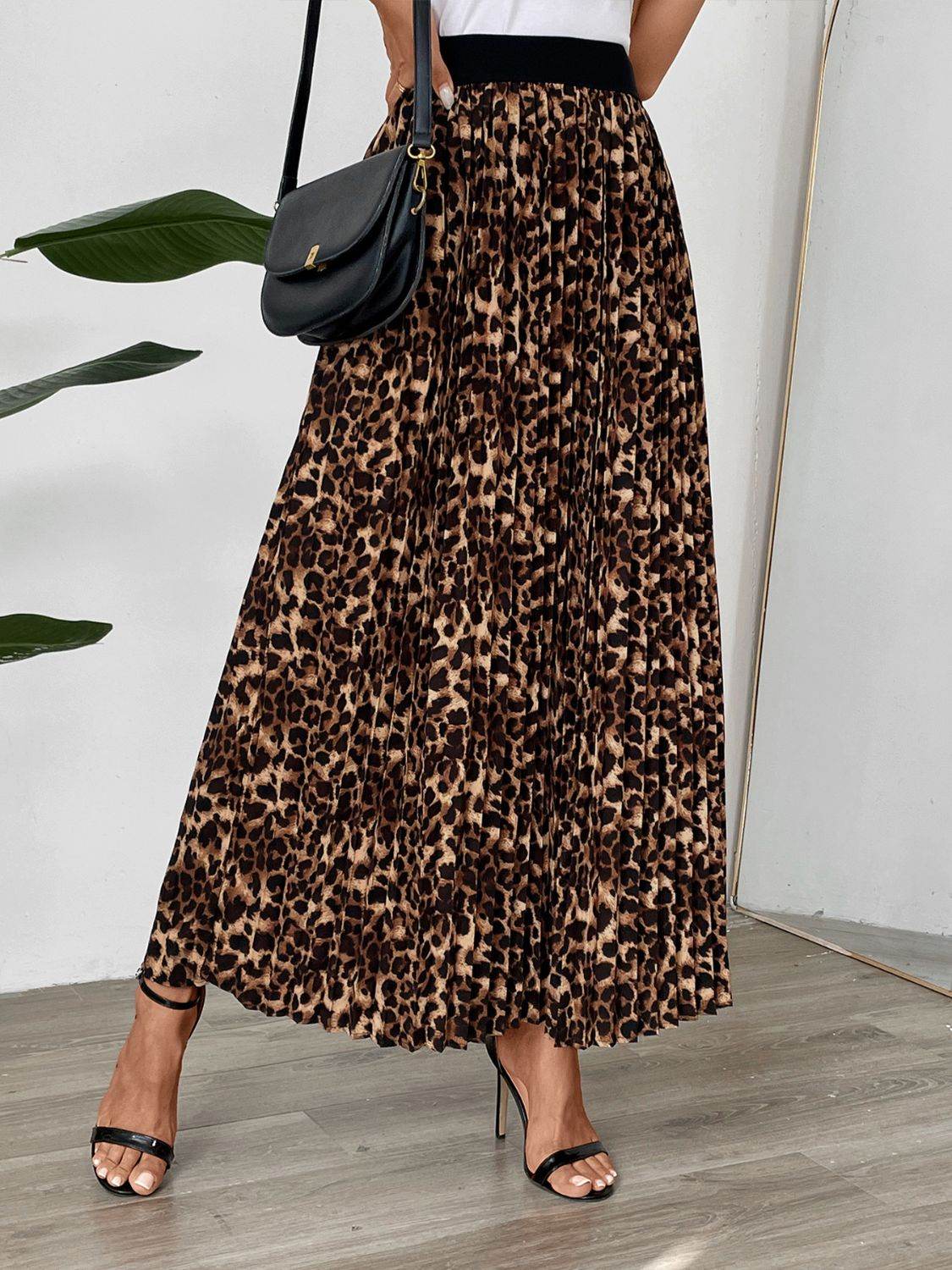 Perfee Pleated Leopard Maxi Skirt - Delanoir