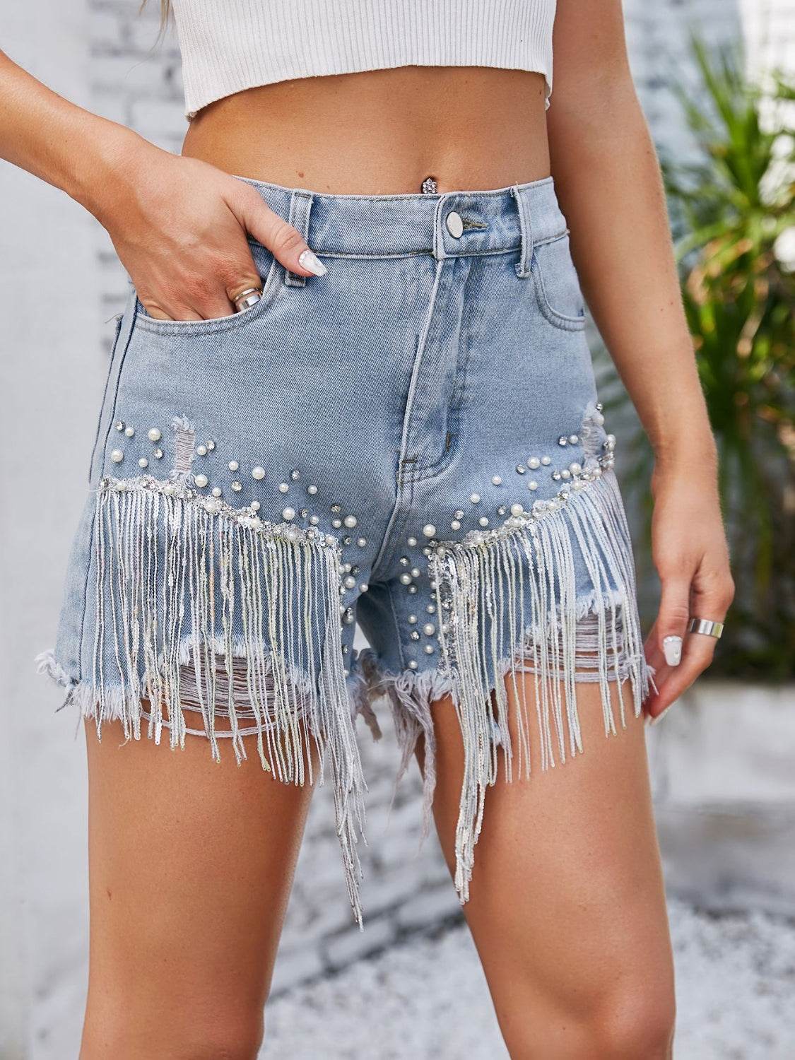 Distressed Pearl Trim Denim Shorts with Pockets - Delanoir