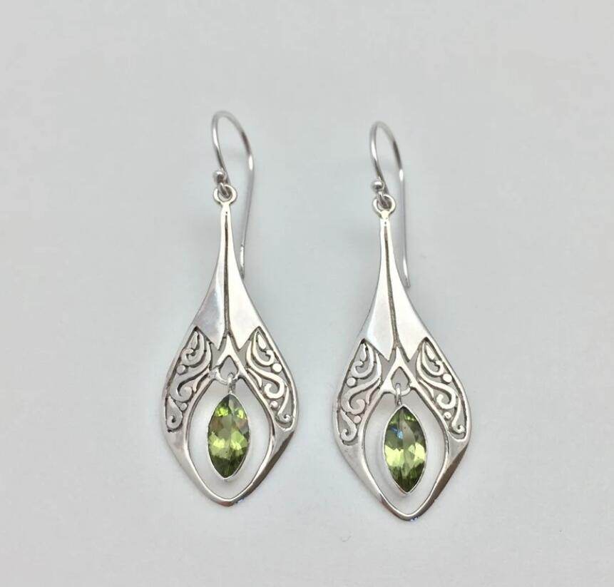 Alloy Rhinestone Cutout Earrings - Delanoir