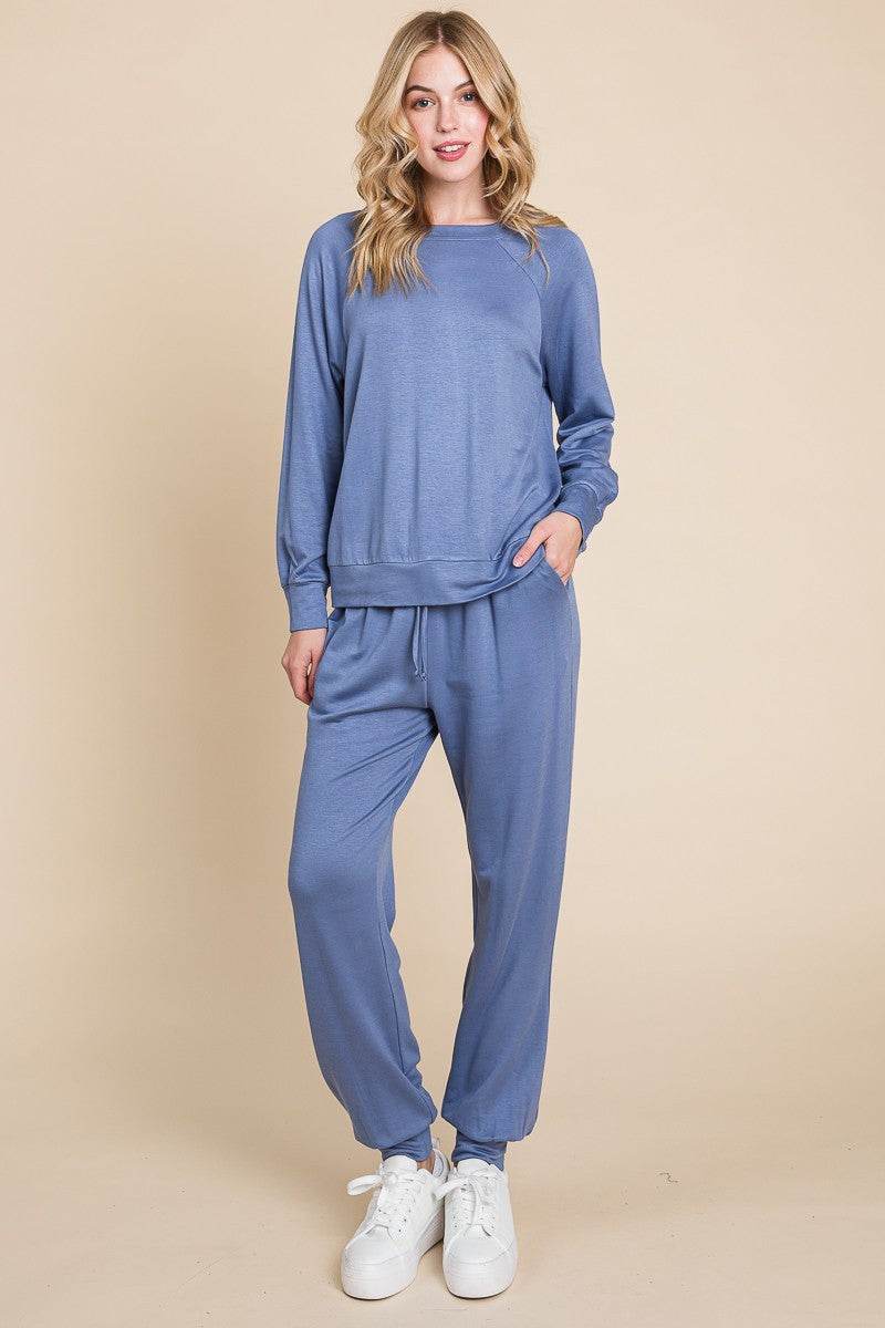 Super Lady Round Neck Raglan Sleeve Top and Pants Lounge Set - Delanoir