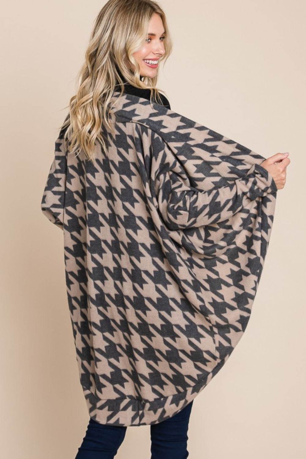 BOMBOM Houndstooth Open Front Cocoon Knit Cardigan - Delanoir