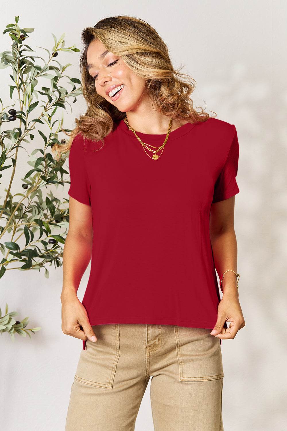 Basic Bae Full Size Round Neck Short Sleeve T-Shirt - Delanoir