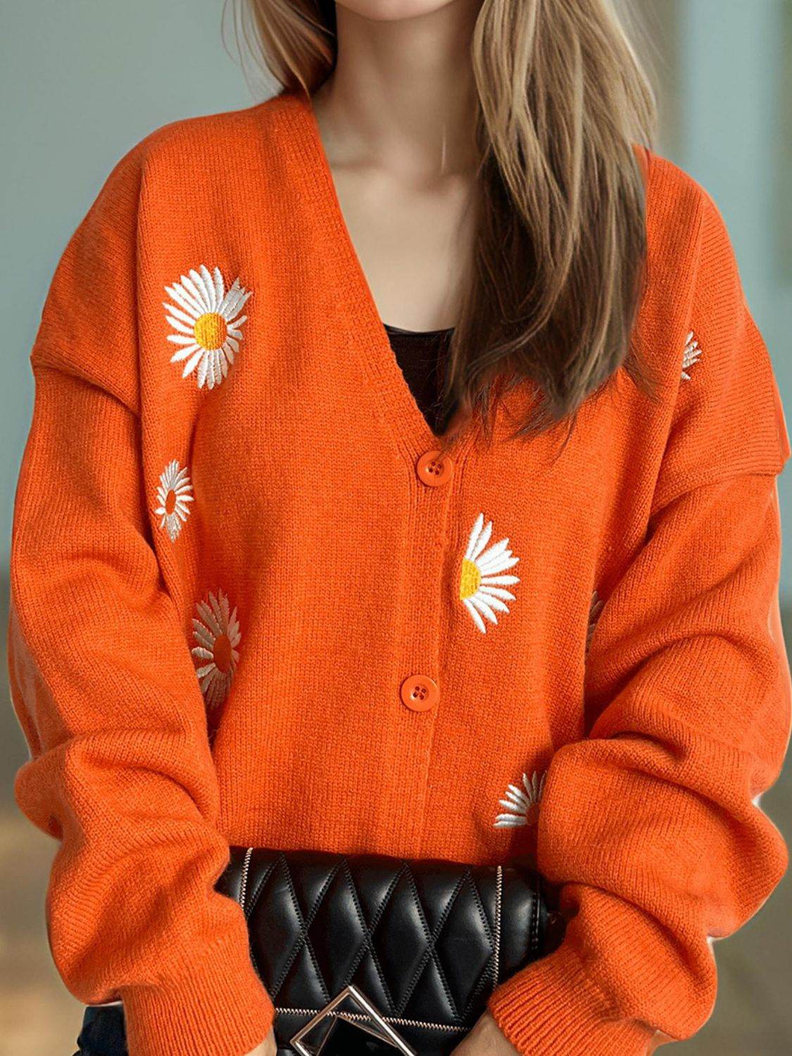 Daisy Button Up V-Neck Cardigan - Delanoir
