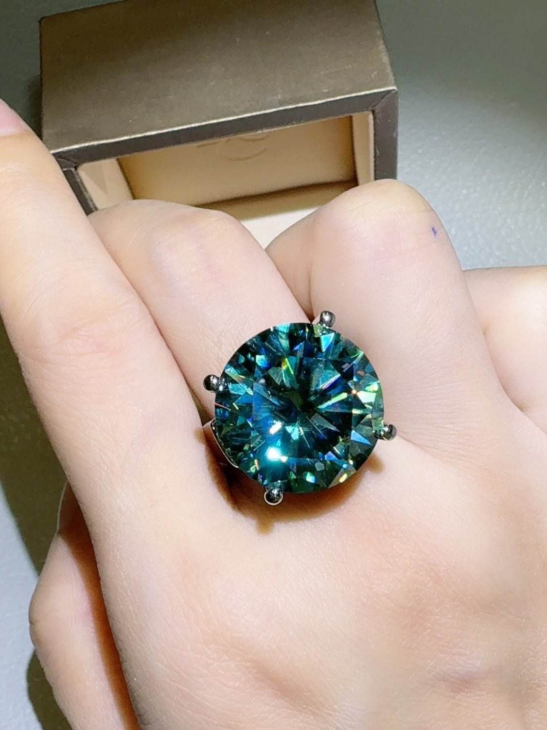 20 Carat Moissanite 925 Sterling Silver Ring - Delanoir