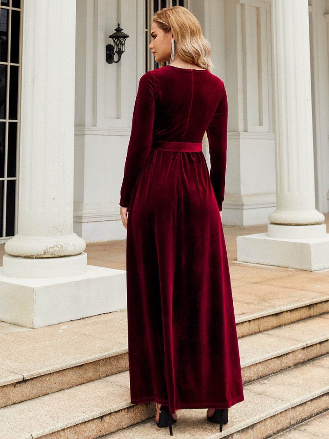 Tie Front Round Neck Long Sleeve Maxi Dress - Delanoir