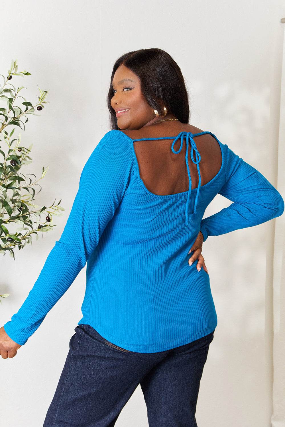 Culture Code Full Size Ribbed Sweetheart Neck Knit Top - Delanoir