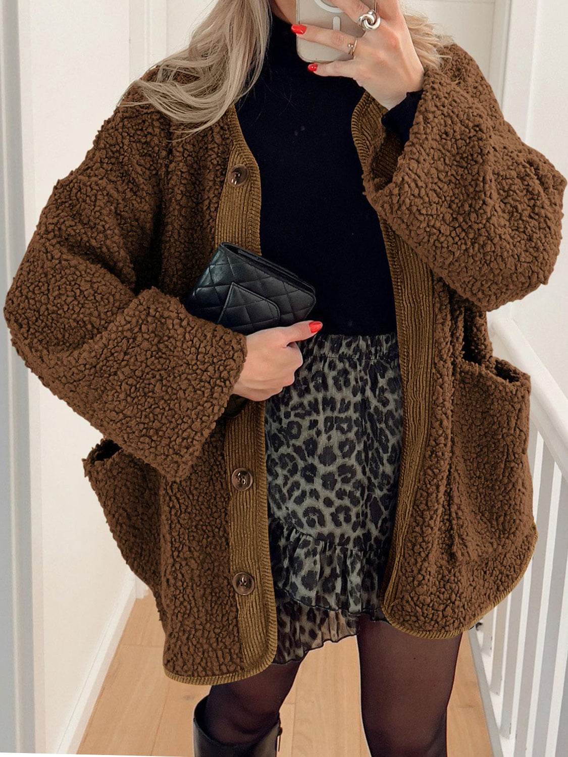 Contrast Button Up Sherpa Jacket with Pockets - Delanoir