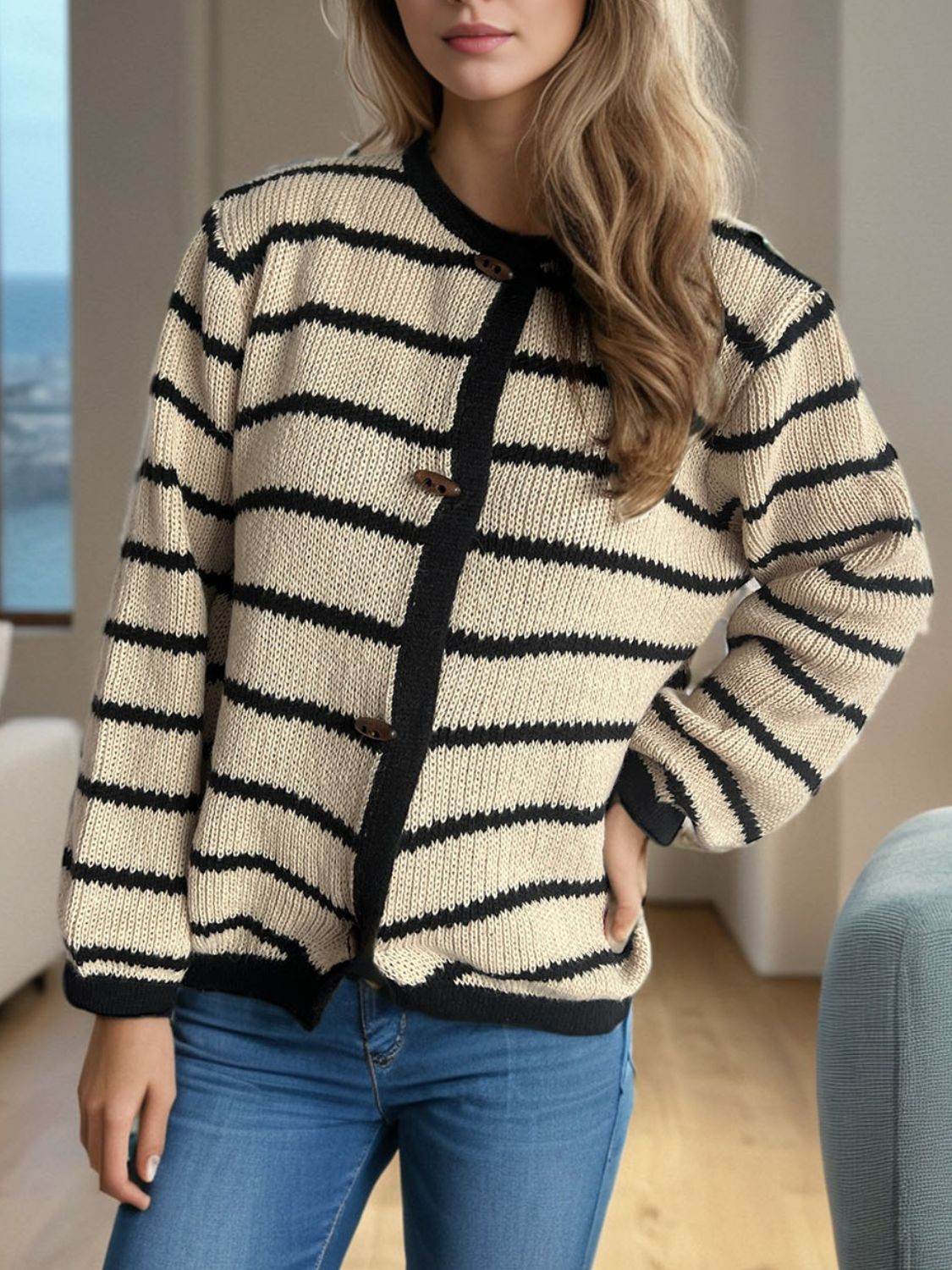 Striped Round Neck Long Sleeve Cardigan - Delanoir