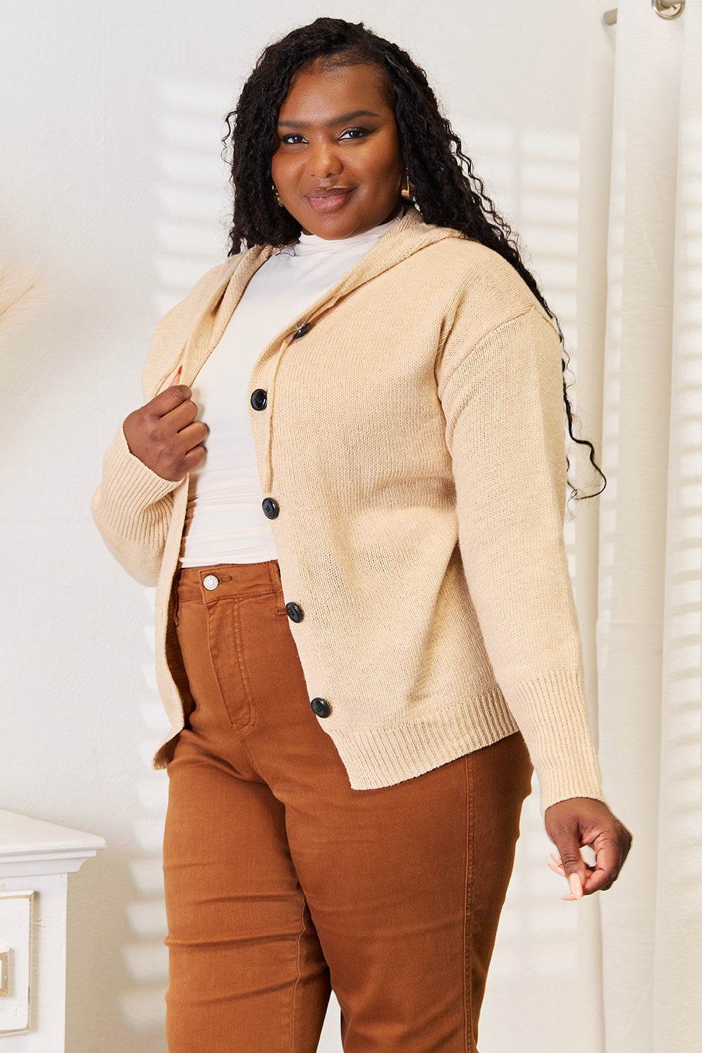 Woven Right Button-Down Long Sleeve Hooded Sweater - Delanoir