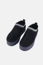 Weeboo Platform Embroidered Trim Slip-On Boots - Delanoir