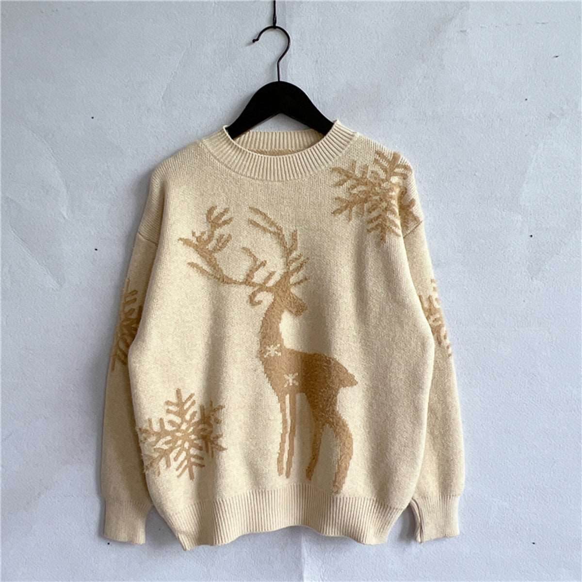 Reindeer and Snowflake Pattern Sweater - Delanoir