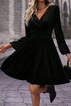 Surplice Long Sleeve Velvet Dress - Delanoir