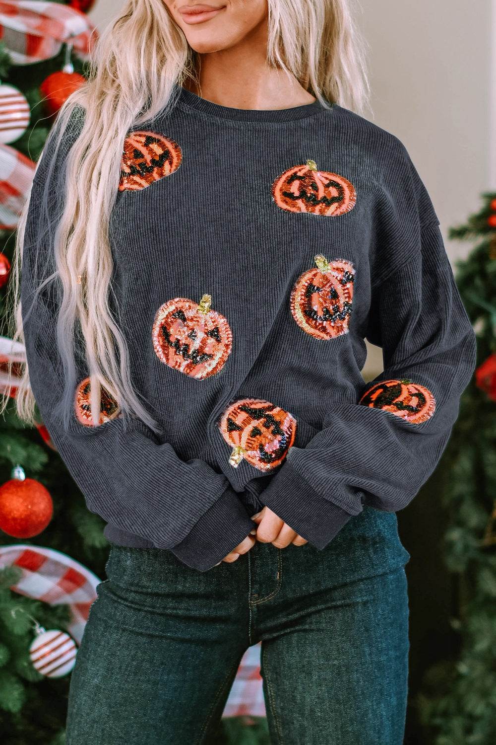 Sequin Patch Pumpkin Round Neck Sweatshirt - Delanoir