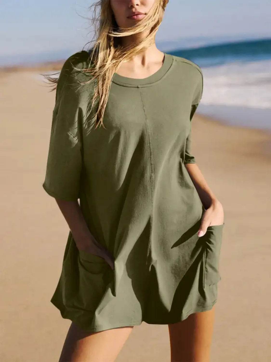 Lovelet Backless Round Neck Half Sleeve Romper - Delanoir