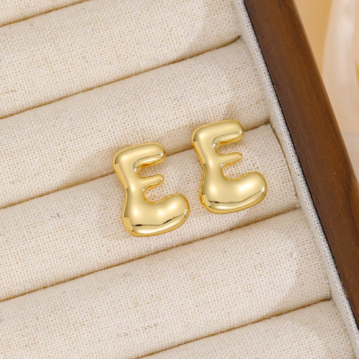 18K Gold-Plated Bubble Letter Stud Earrings - Delanoir