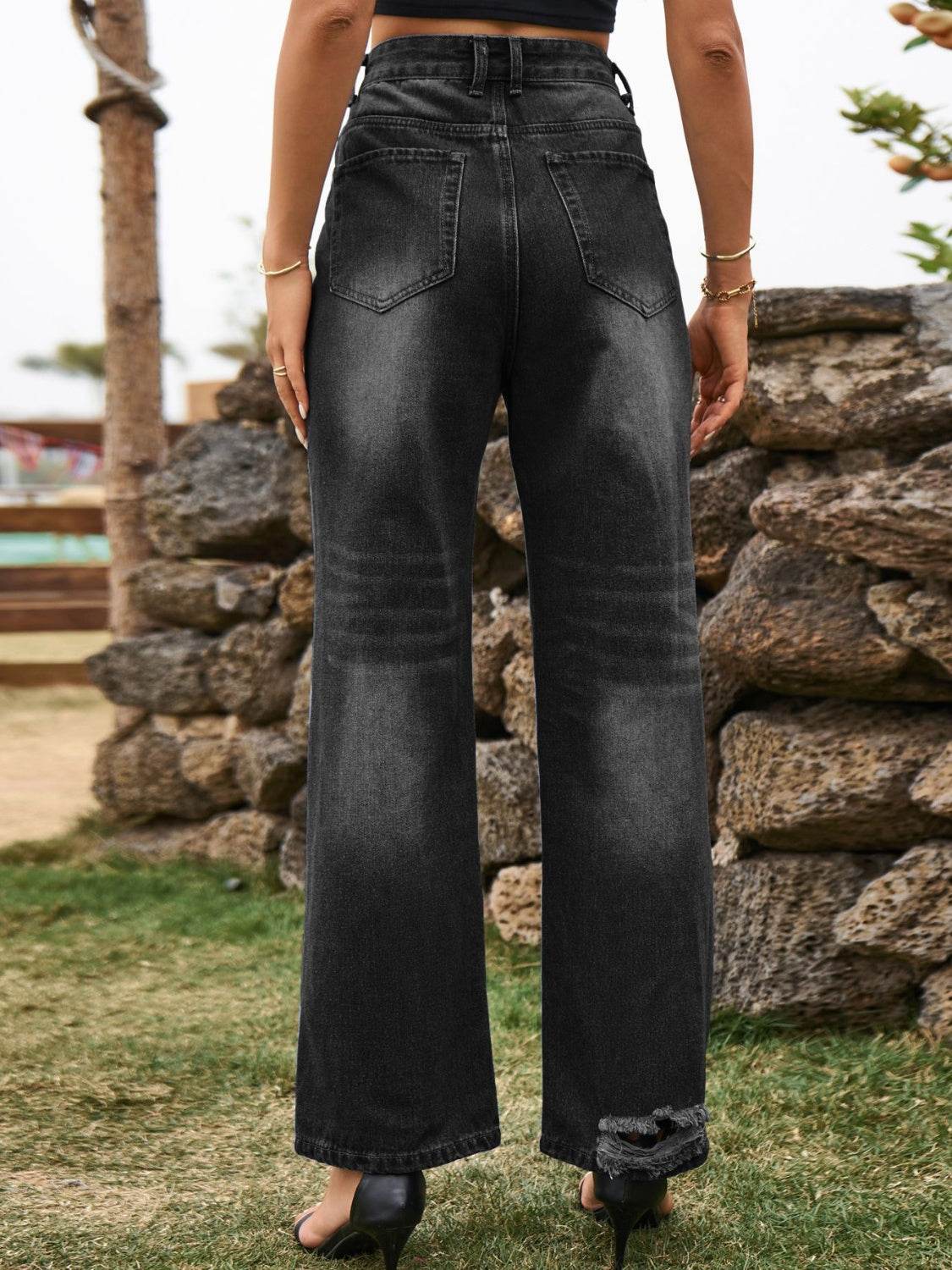 Distressed Jeans with Pockets - Delanoir