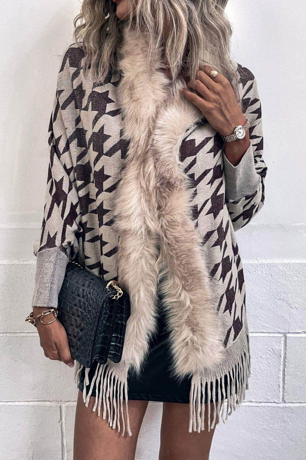 Houndstooth Fringe Hem Poncho - Delanoir