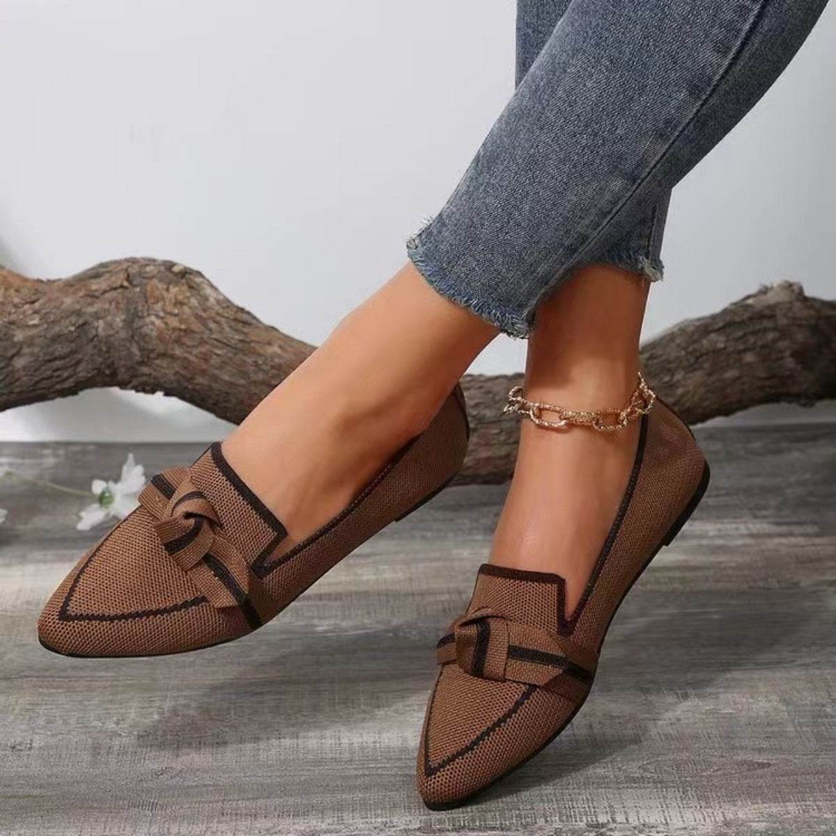 Bow Contrast Trim Point Toe Loafers - Delanoir