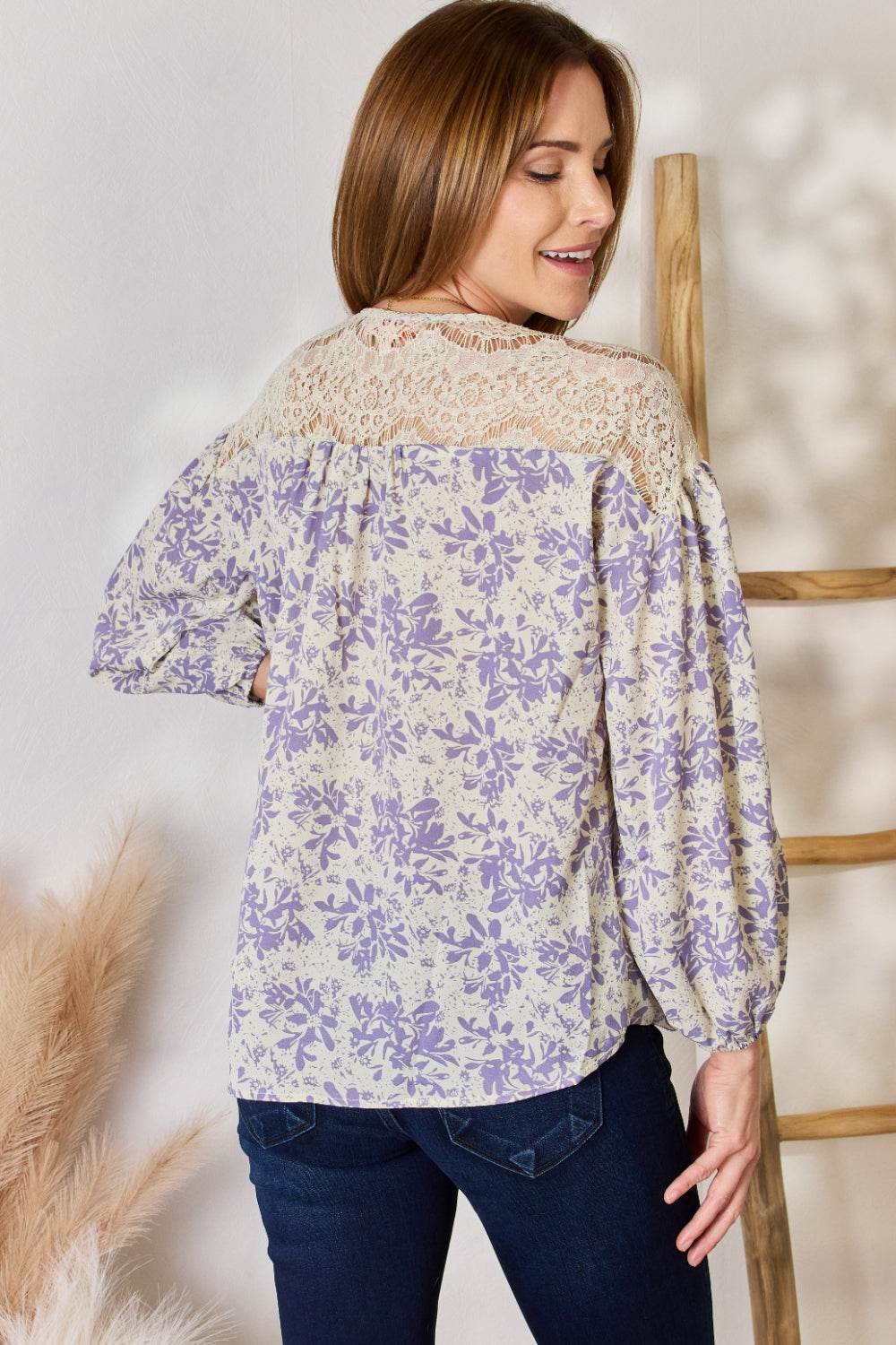 Hailey & Co Full Size Lace Detail Printed Blouse - Delanoir