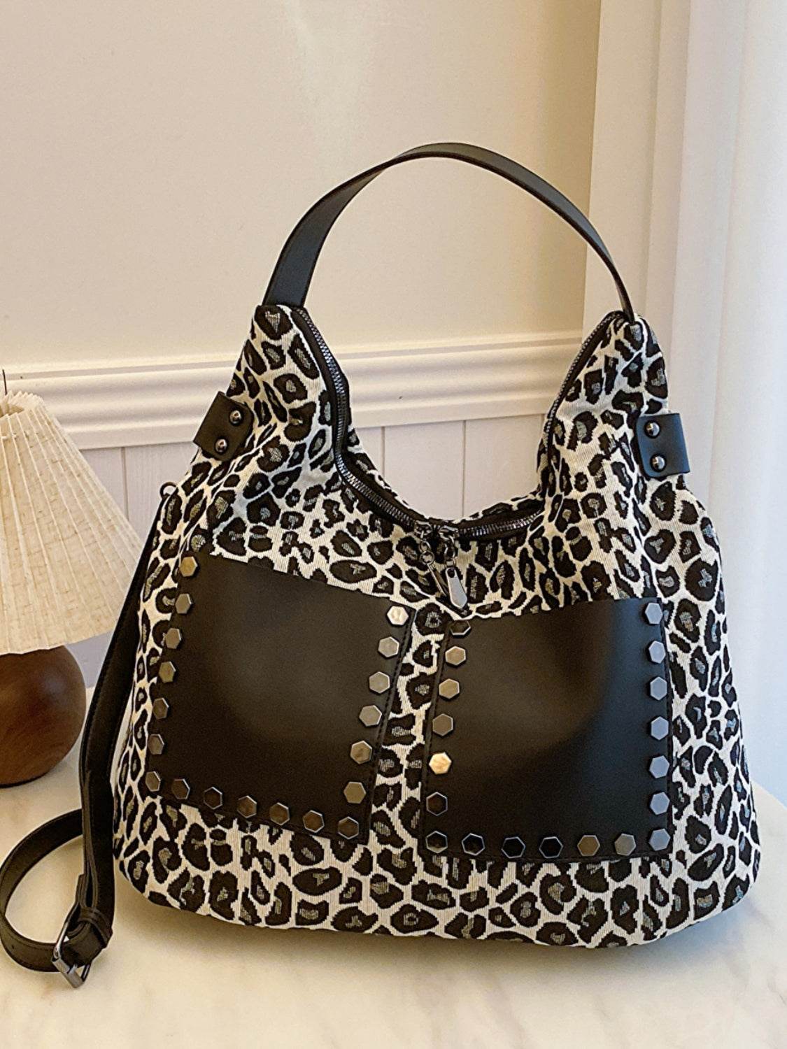 Leopard Polyester Shoulder Bag with Zippers - Delanoir