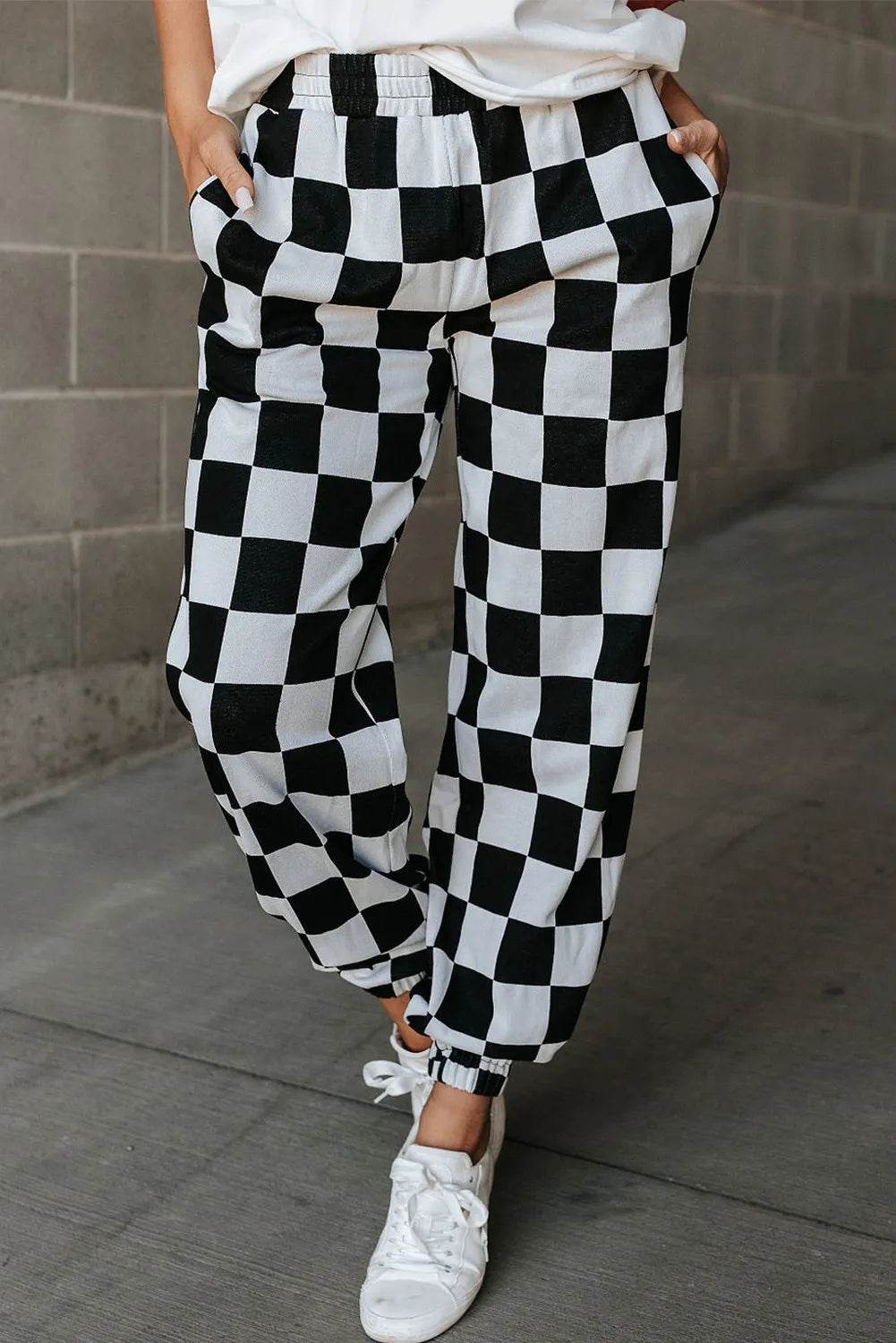 Checkered Elastic Waist Joggers - Delanoir
