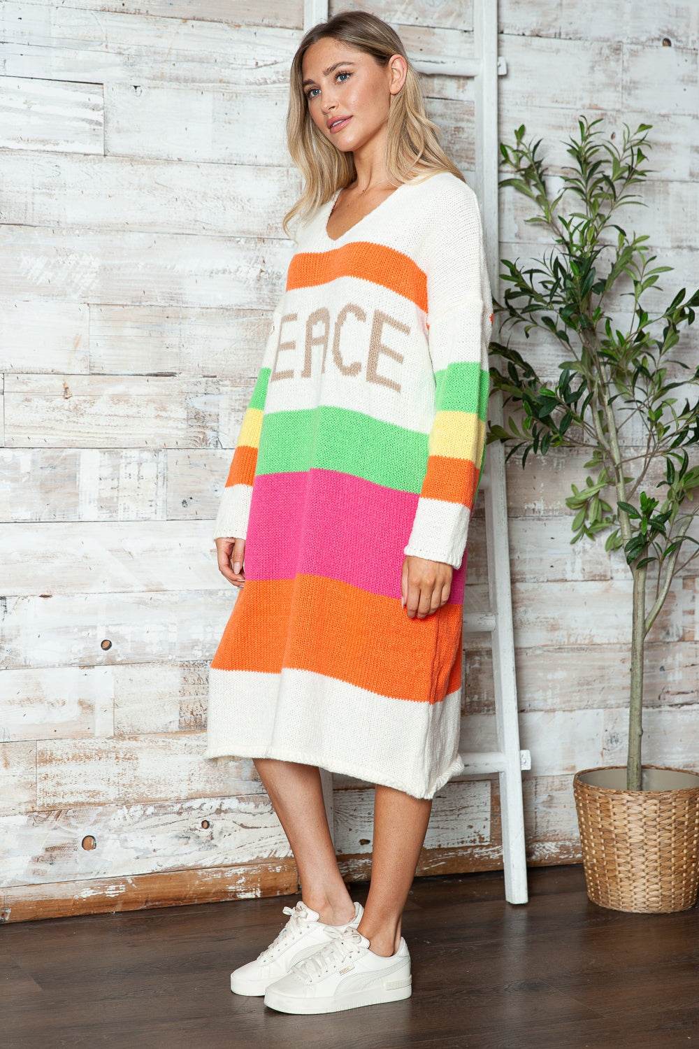 Color Block V-Neck Long Sleeve Sweater Dress - Delanoir