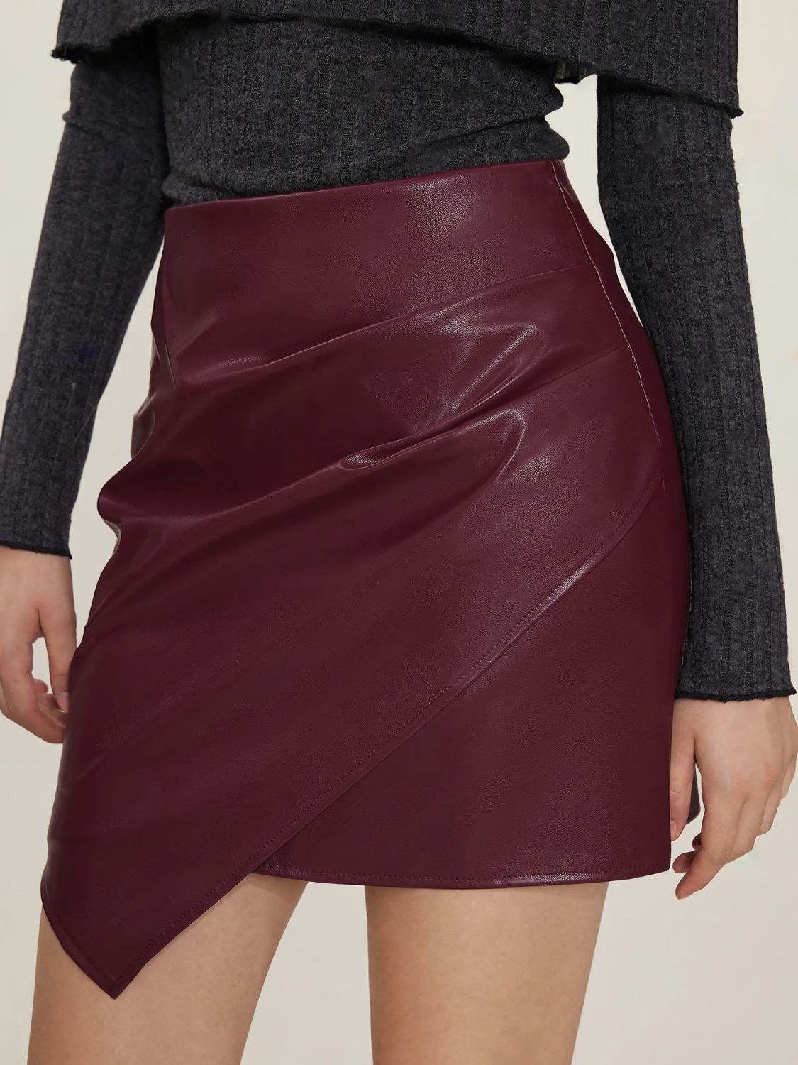 Ruched Mini Skirt with Zipper - Delanoir