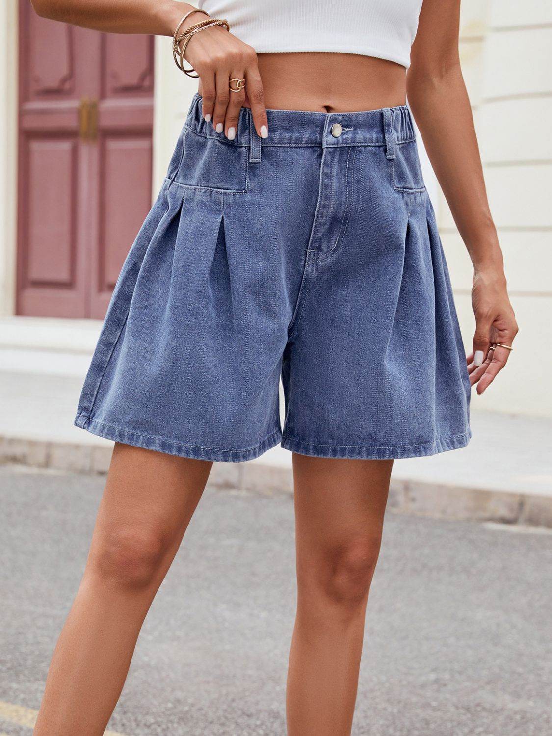 Ruched Half Elastic Waist Denim Shorts - Delanoir