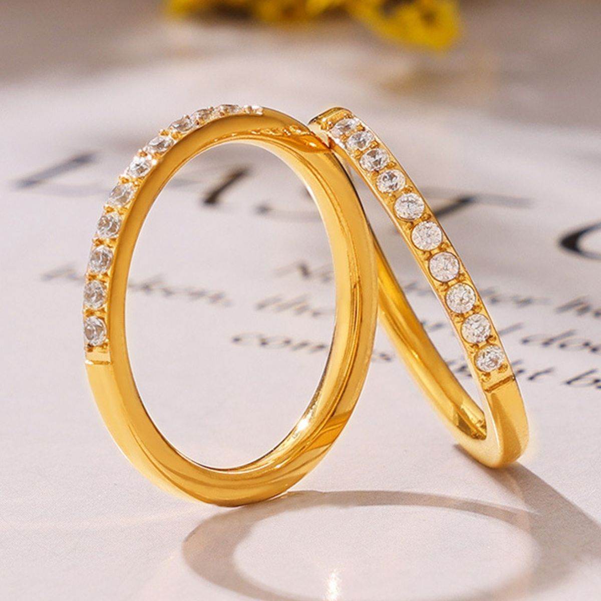 Titanium Steel Inlaid Zircon Ring - Delanoir