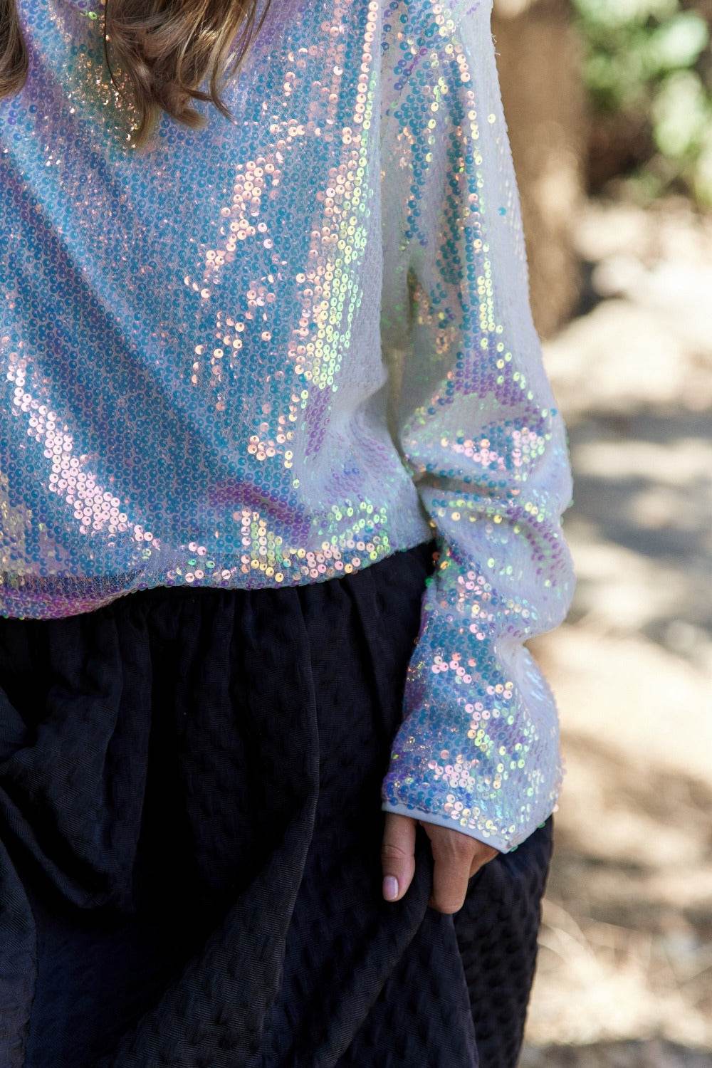 J.NNA Sequin Long Sleeve Crop T-Shirt - Delanoir