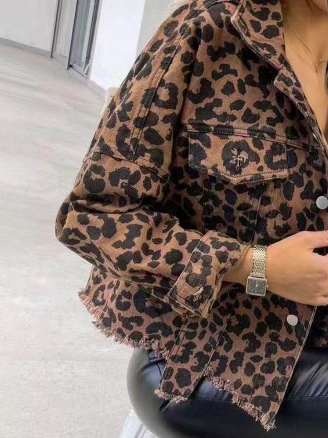 Raw Hem Leopard Collared Neck Denim Jacket - Delanoir