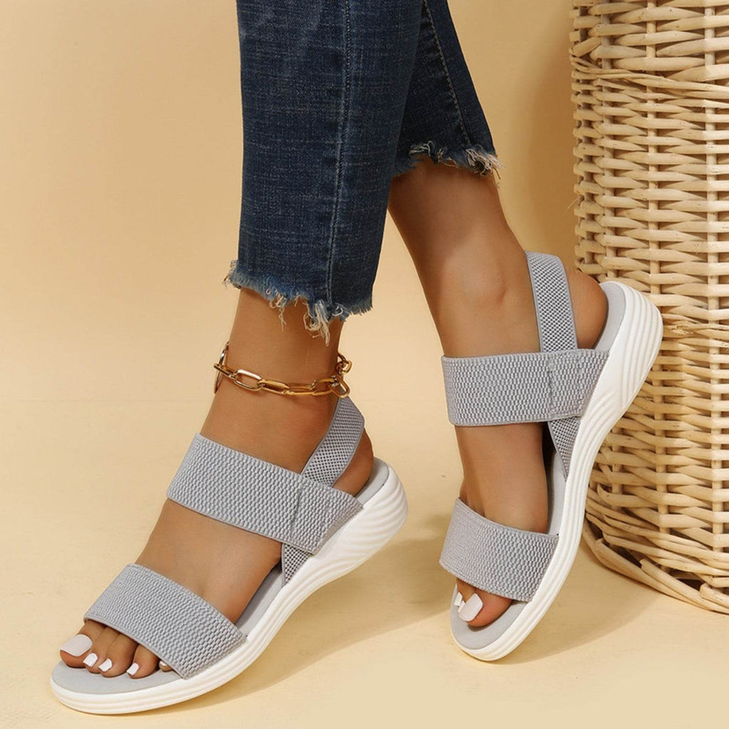 Rubber Open Toe Low Heel Sandals - Delanoir