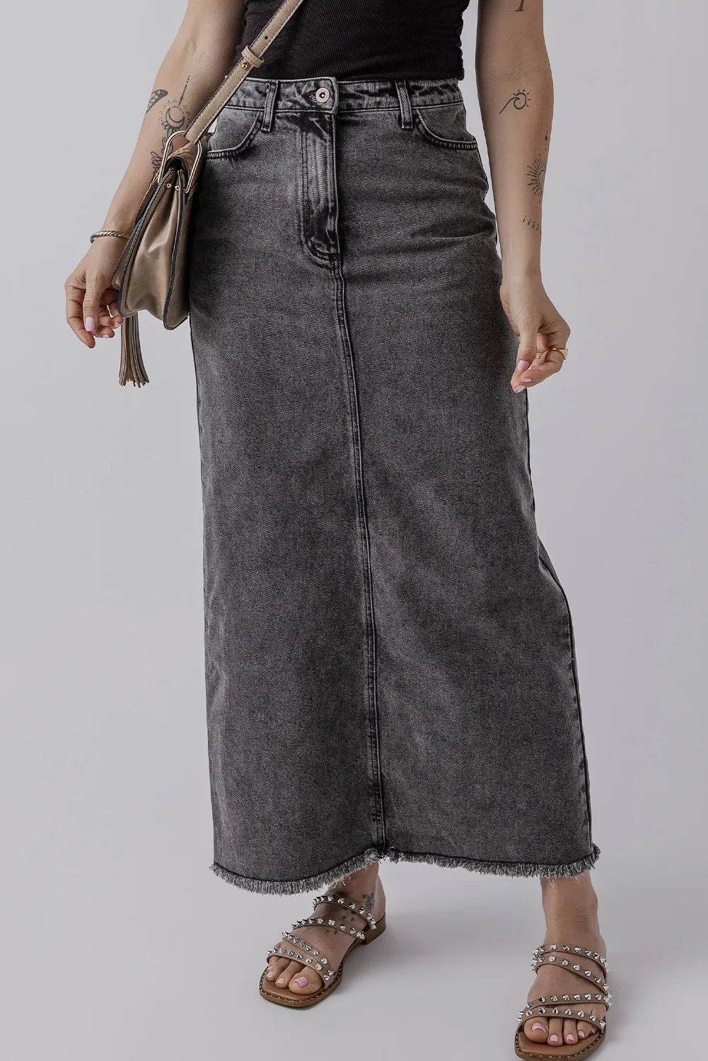 Raw Hem Midi Denim Skirt with Pockets - Delanoir