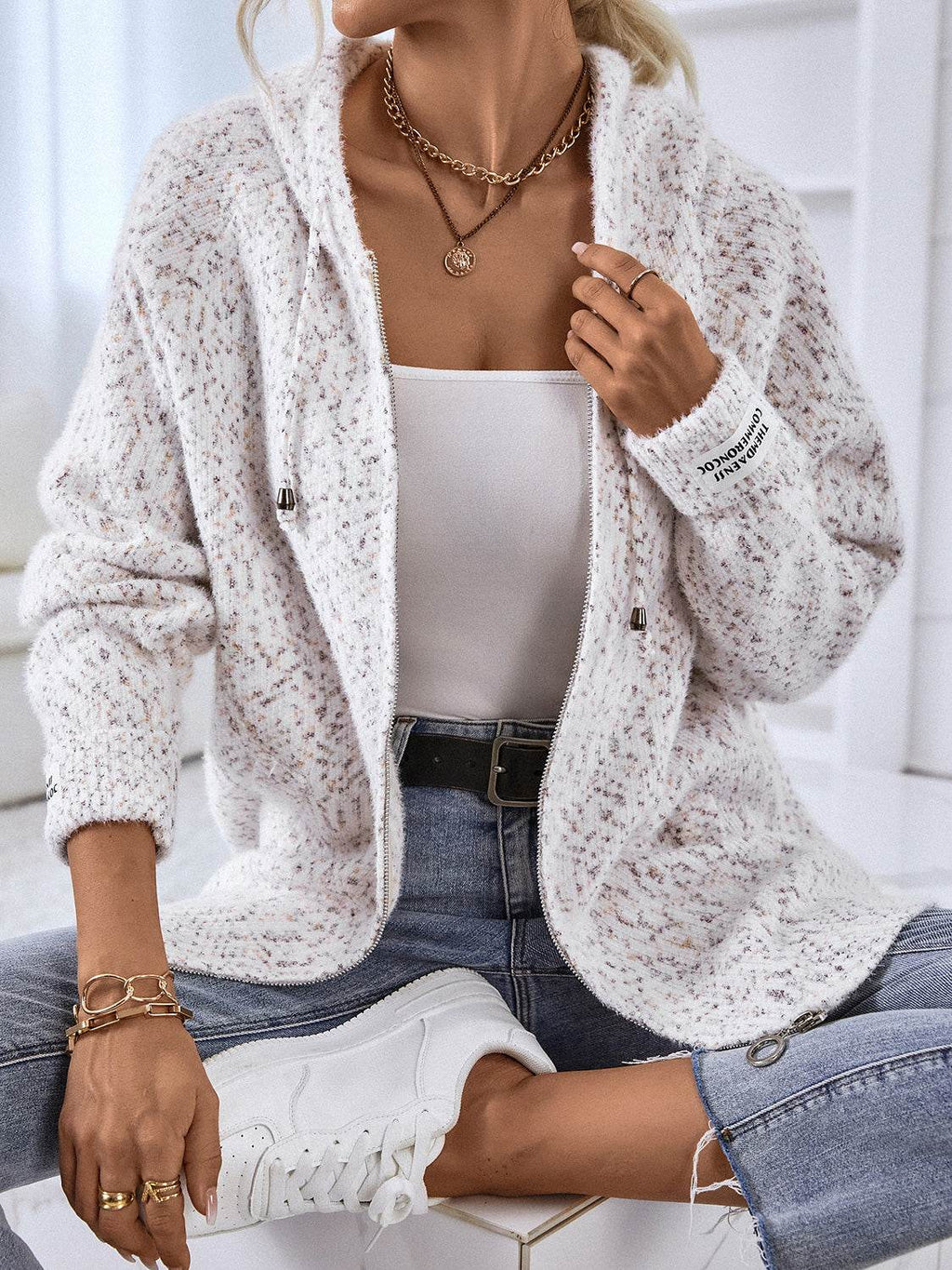 Zip-Up Hooded Sweater - Delanoir