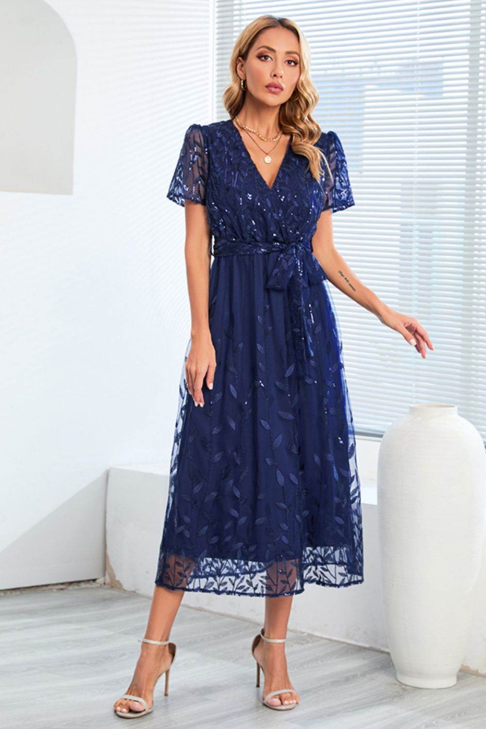 Sequin Leaf Embroidery Tie Front Short Sleeve Dress - Delanoir