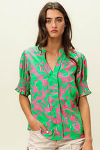 BiBi Smocked Cuff Floral Contrast Top - Delanoir