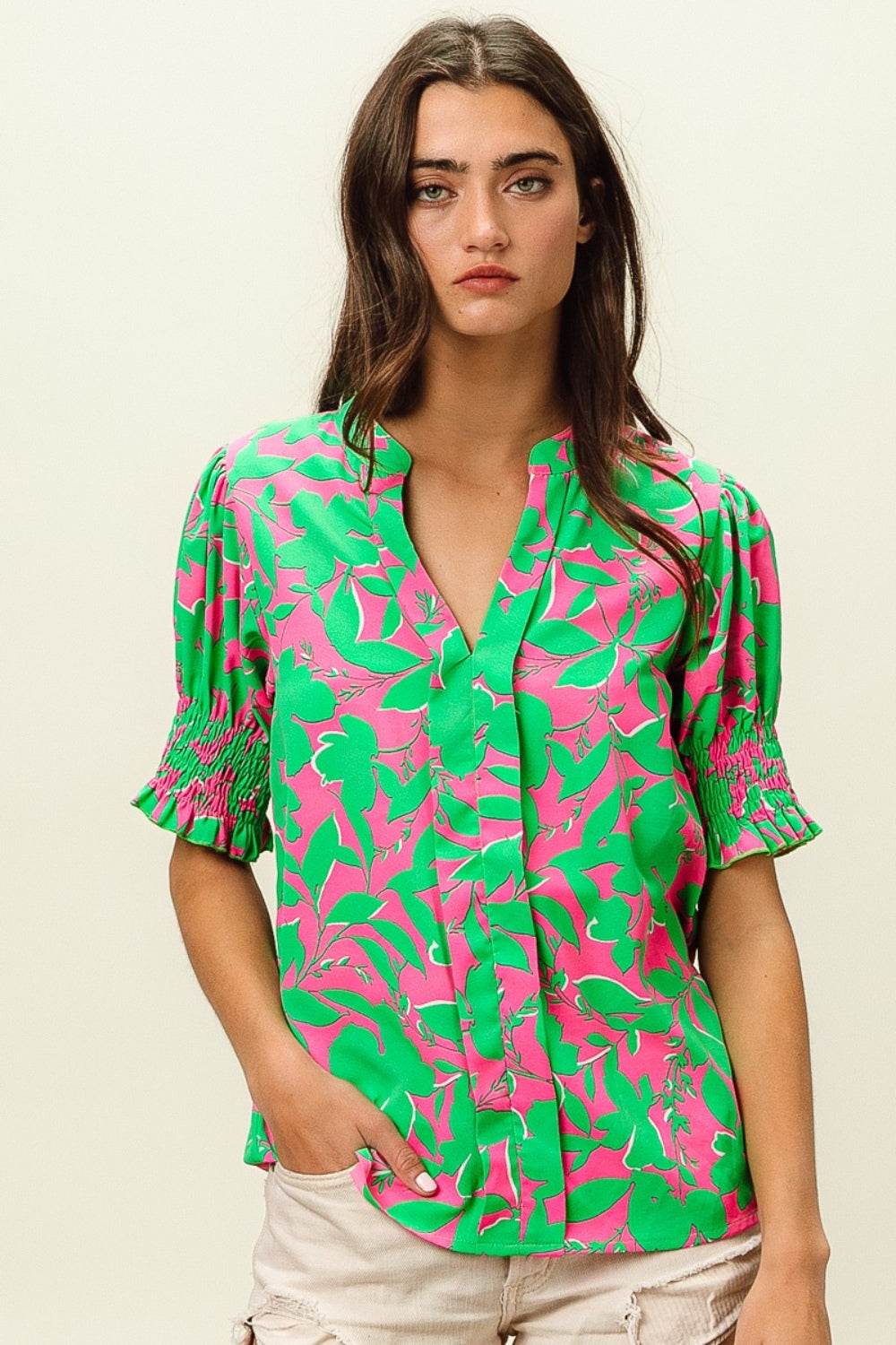 BiBi Smocked Cuff Floral Contrast Top - Delanoir