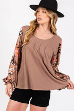 SAGE + FIG Floral Long Sleeve Front Pleated Detail Blouse - Delanoir