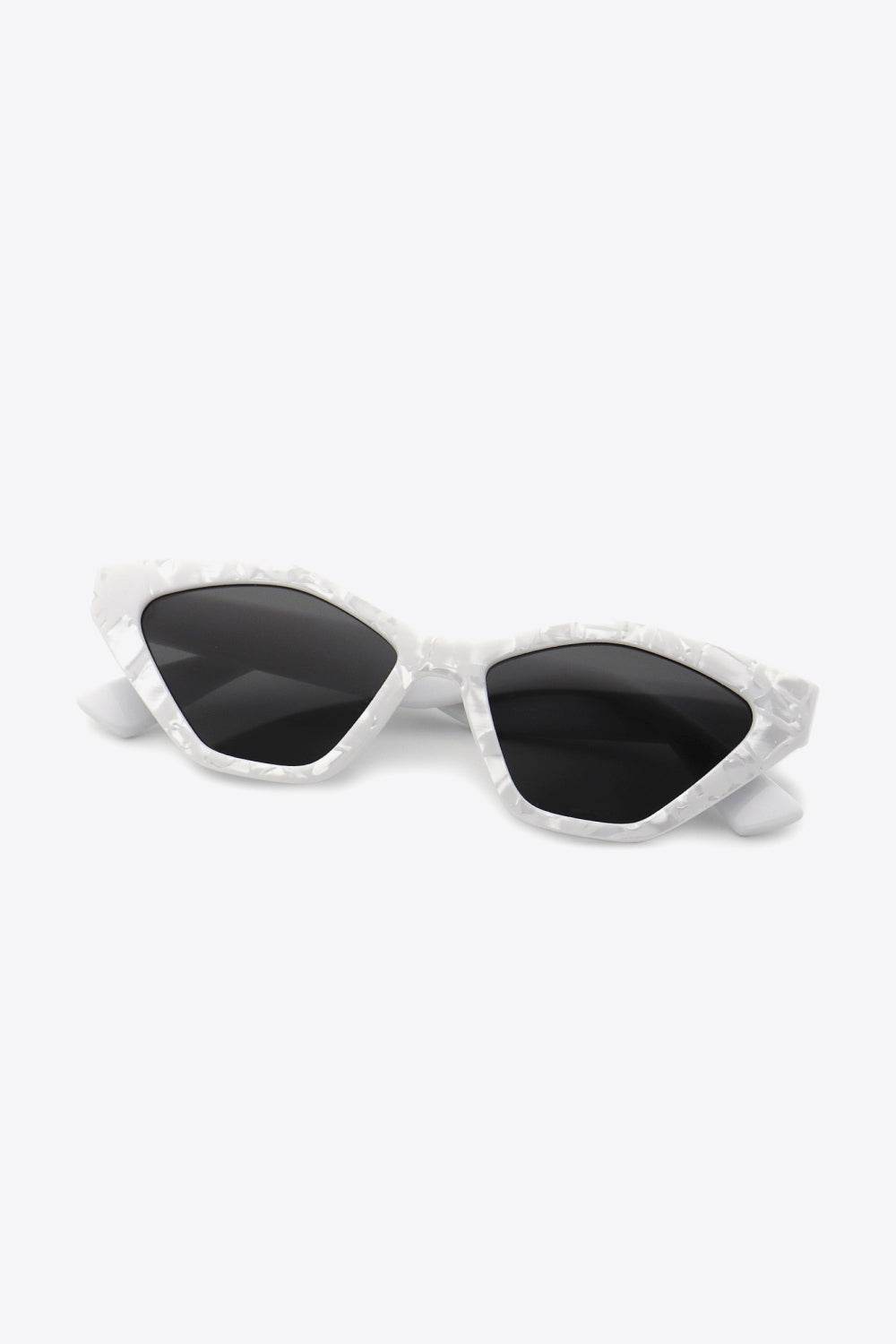 Cat Eye Polycarbonate Sunglasses - Delanoir