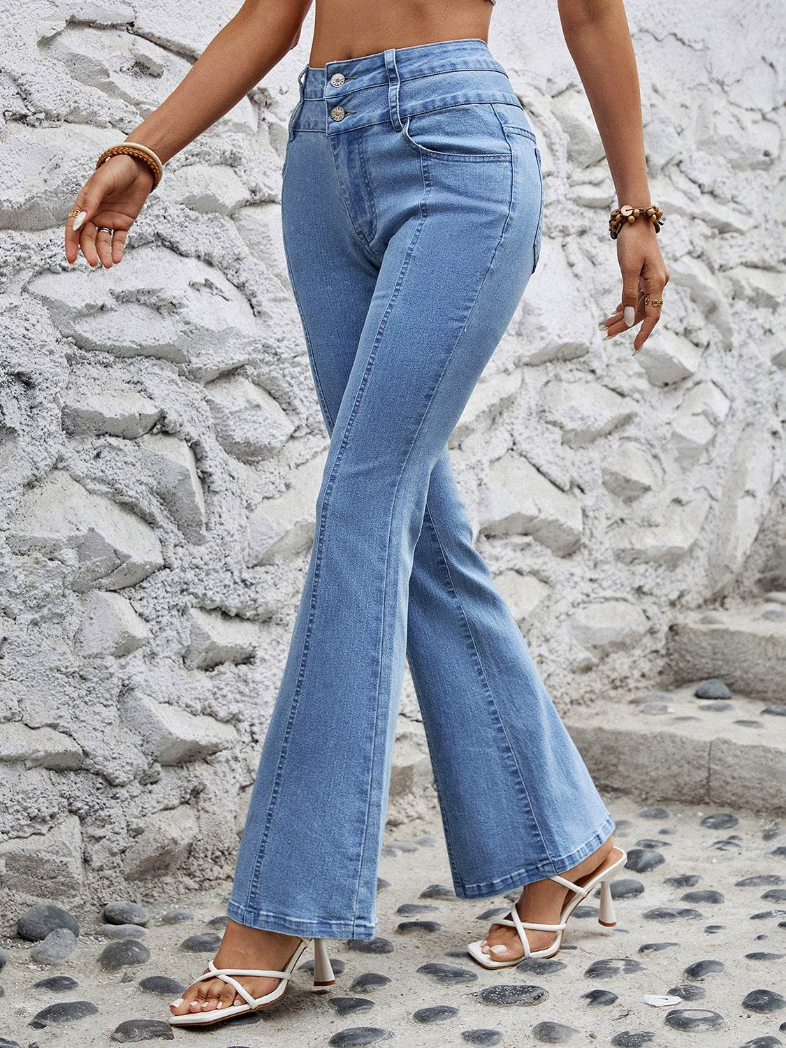High Waist Flare Jeans with Pockets - Delanoir