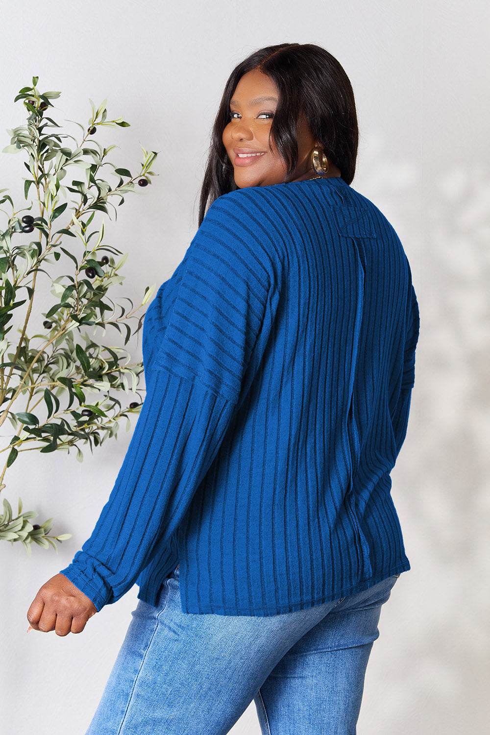 Basic Bae Full Size Ribbed Round Neck Slit Knit Top - Delanoir