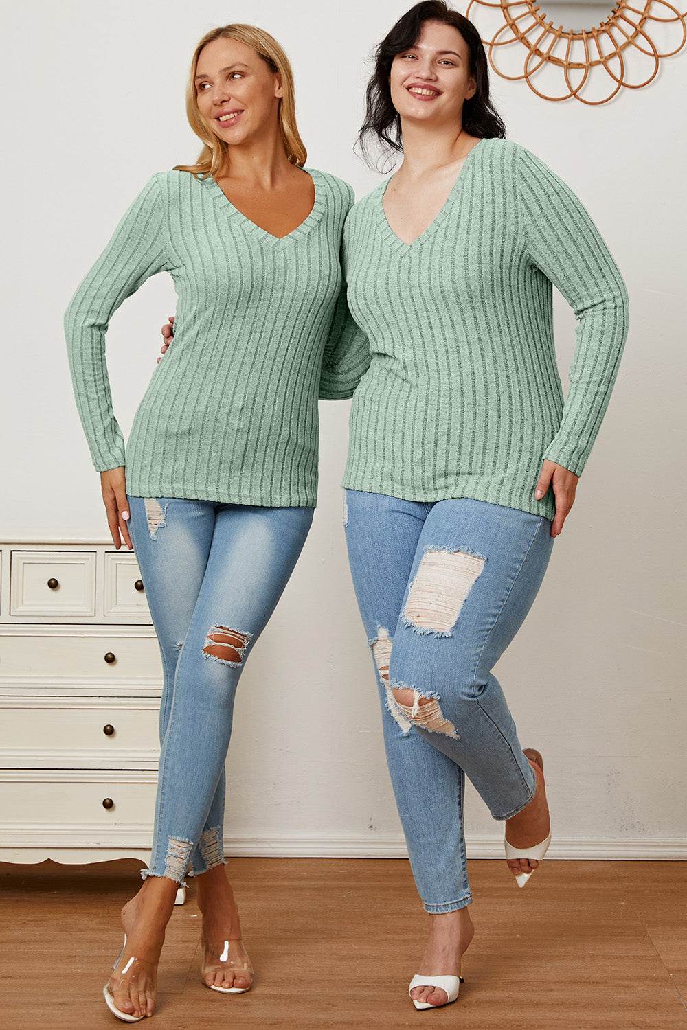 Basic Bae Full Size Ribbed V-Neck Long Sleeve T-Shirt - Delanoir