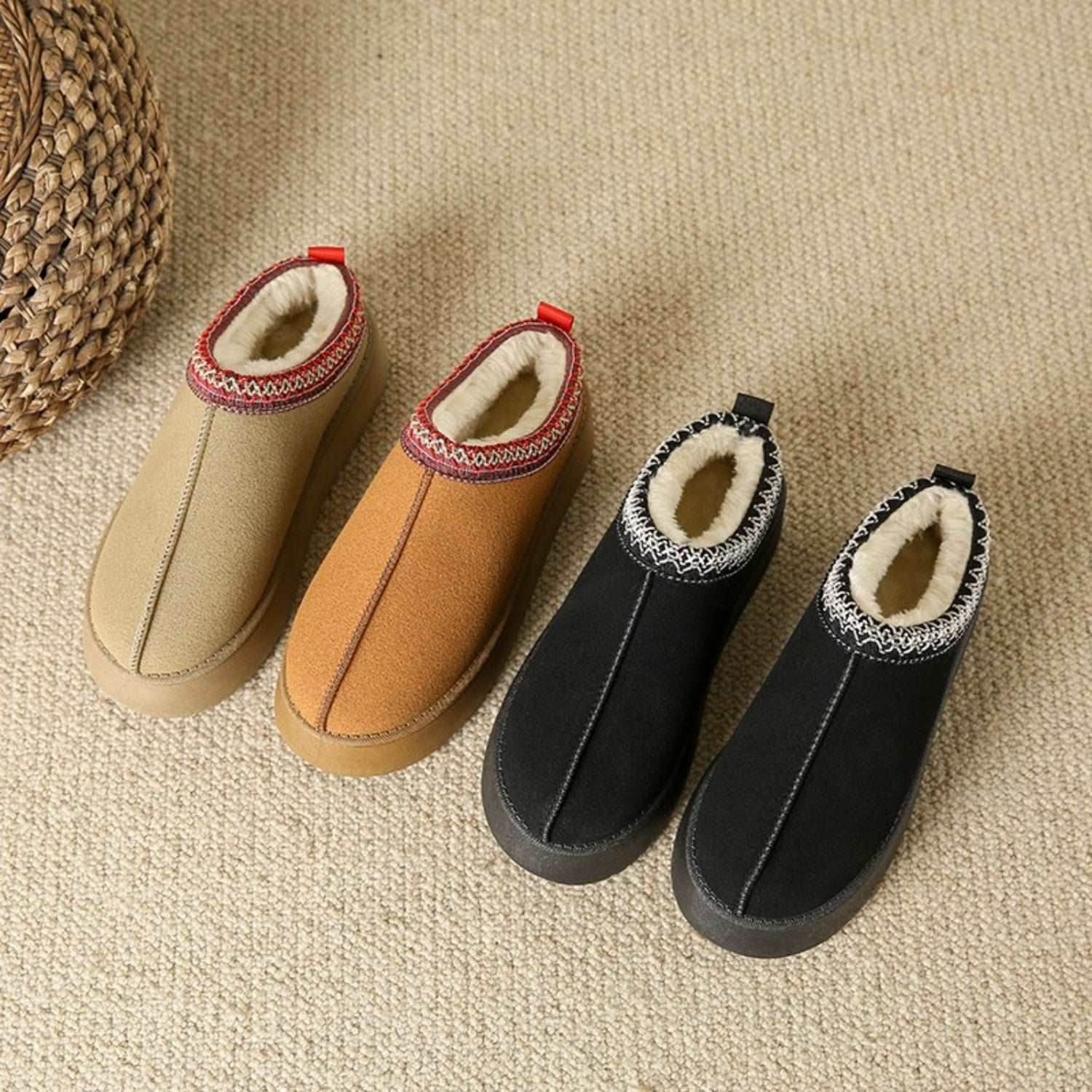 Faux Fur Center-Seam Slippers - Delanoir