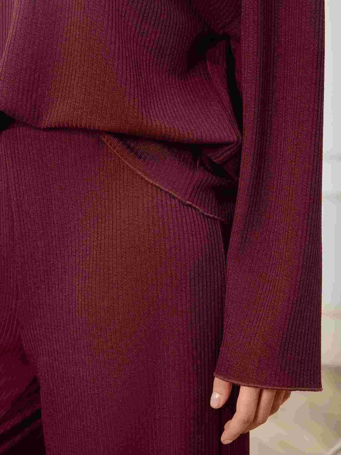 V-Neck Long Sleeve Top and Wide Leg Pants Set - Delanoir