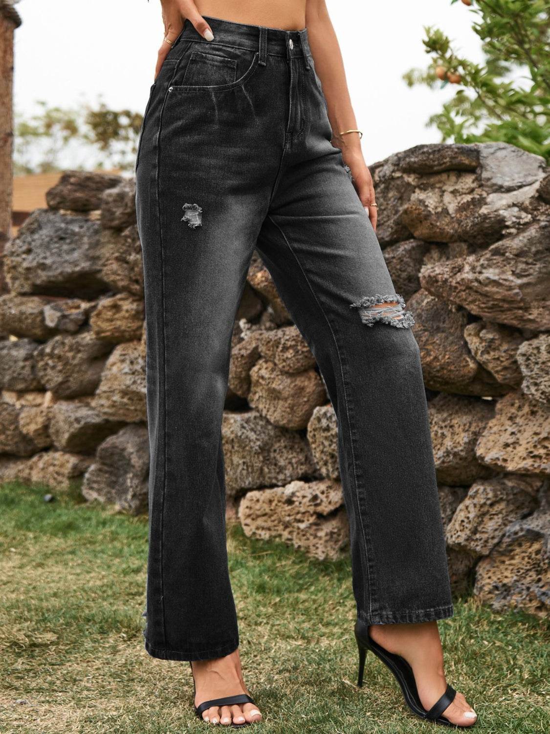Distressed Jeans with Pockets - Delanoir
